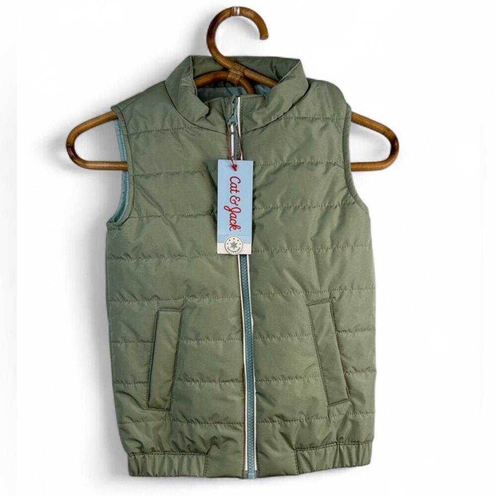 NWT! Cat & Jack Green Quilted Puffer Vest Kids size 5T